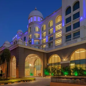 Hotel Radisson Blu Plaza *****